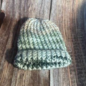 NEW Multi-Color Handmade Knit Hat Item #PHK6365